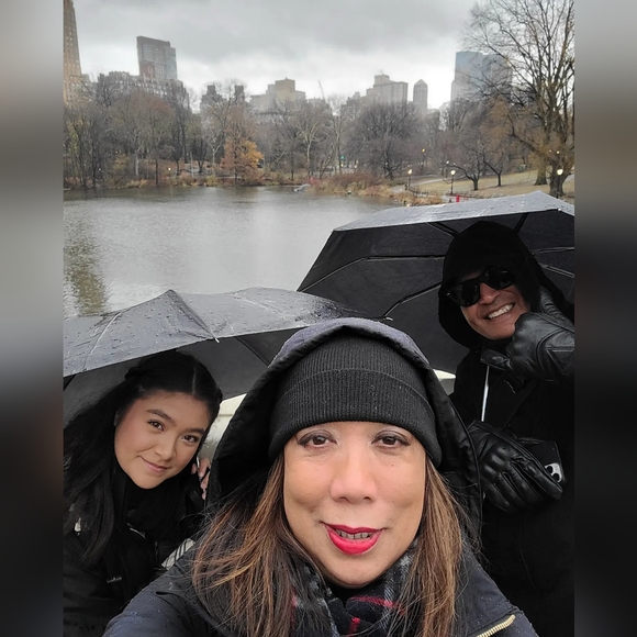 Meet your Posher, Angie - Picture 2 of 2